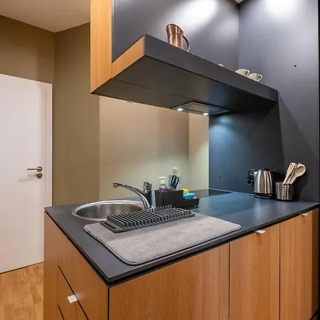 Stunning Luxury 3 Bedroom In The Heart Of Town Apartament Sofia