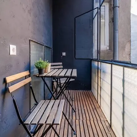 Stunning Luxury 3 Bedroom In The Heart Of Town * Sofya